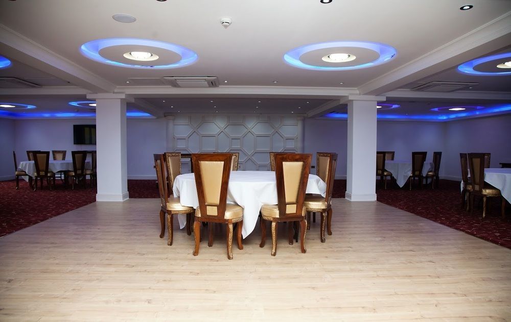 Rever Hotel